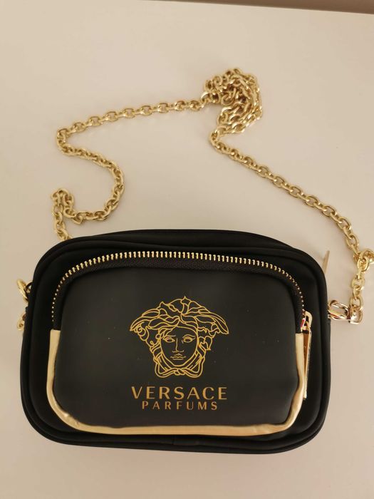 Чантичка versace