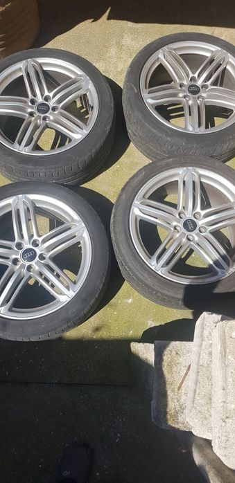 Jante R 19 originale Audi ET 52