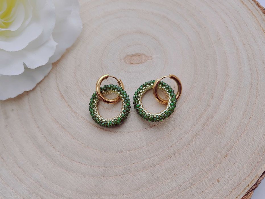 Ръчно изработени обеци халки с висулка от Японски мъниста, Стомана