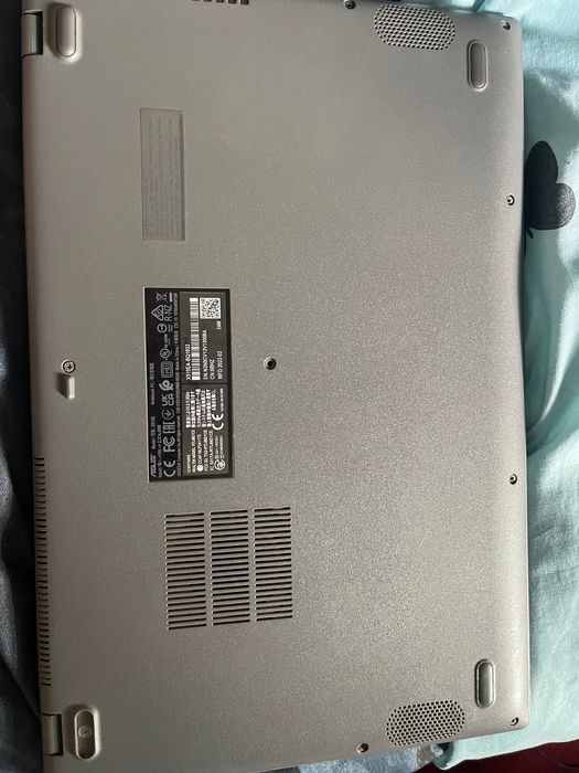 Laptop Asus X515EA, Intel I5 gen 11, 1TB HDD, 512GB HDD, 16GB RAM