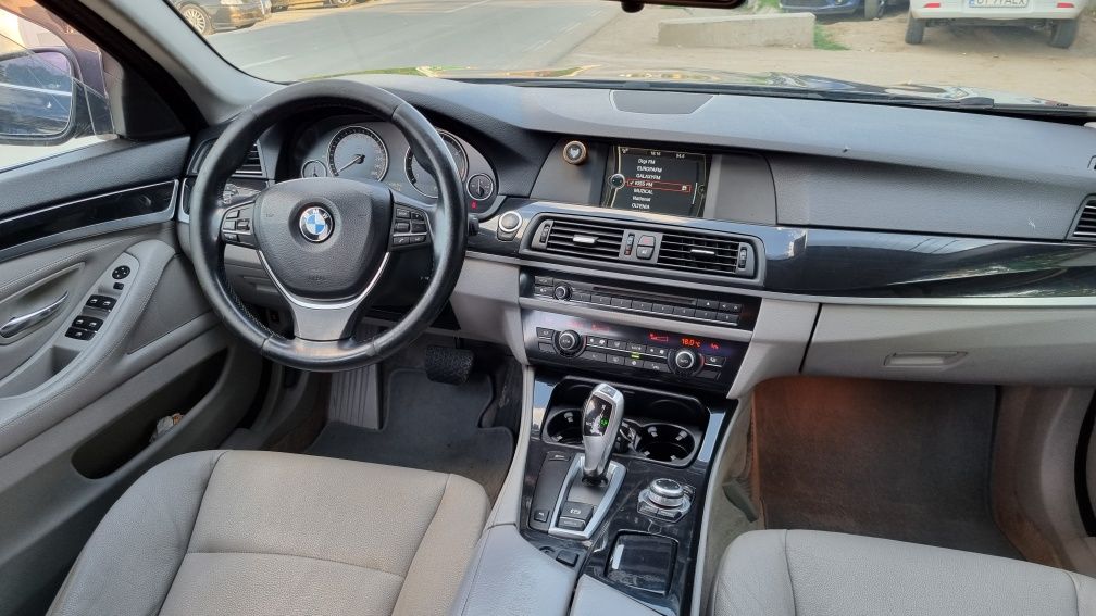 Vând BMW F10 525D