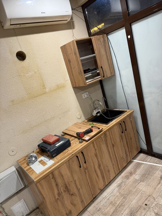 Продается кухонный гарнитур