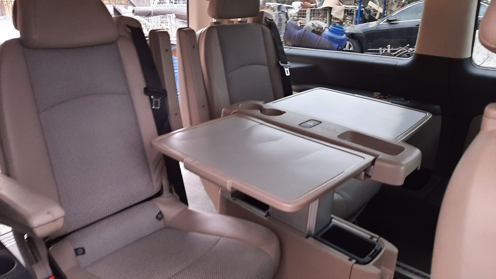 Dezmembrez mercedes Viano 3.0 v6 interior/scaune/banchete