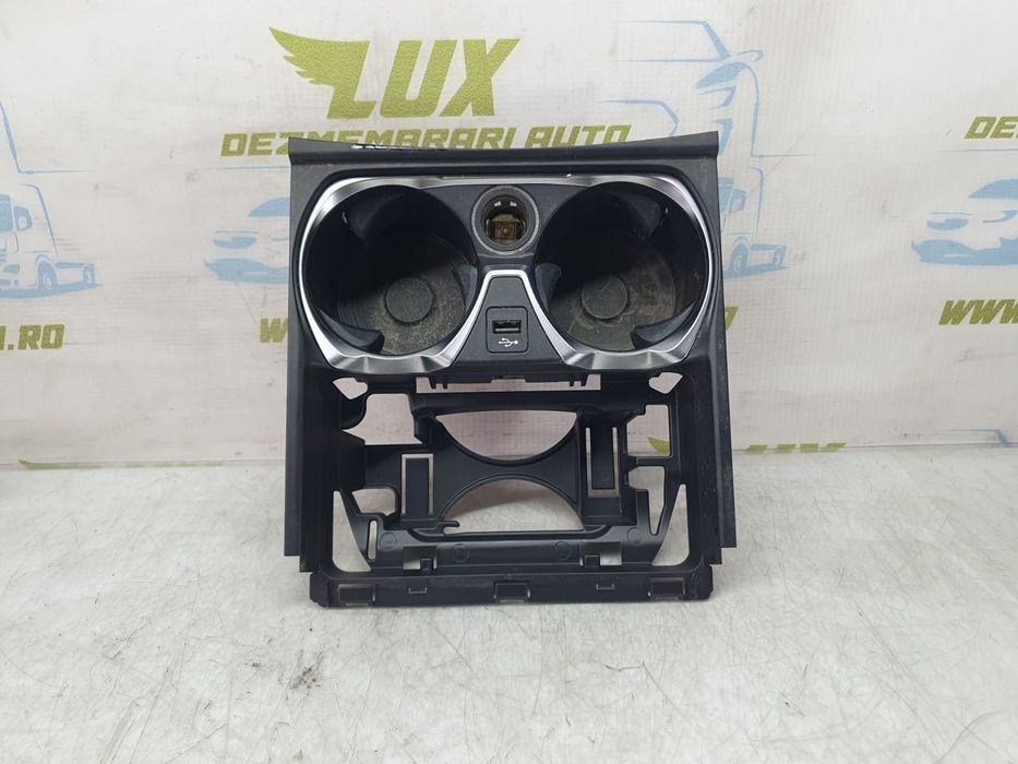 Suport pahare 7944194 BMW Seria 7 G11/G12 [facelift] [2019 - 2020] 3.