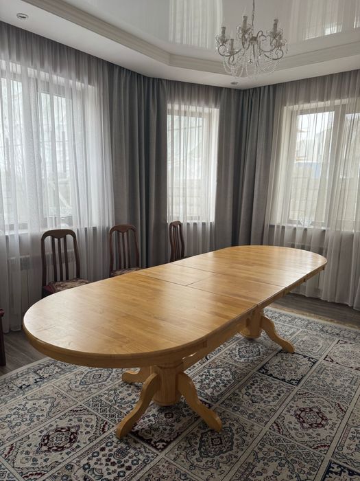 Стол  из дерево