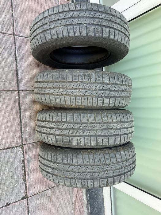 Зимни гуми Continental 205/70/15