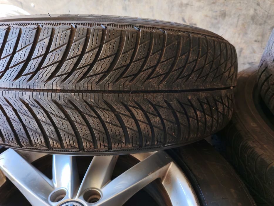 jante r16  VW Corvara 5G0071496A  T-ROC /215 65r17 tiguan michelin ms