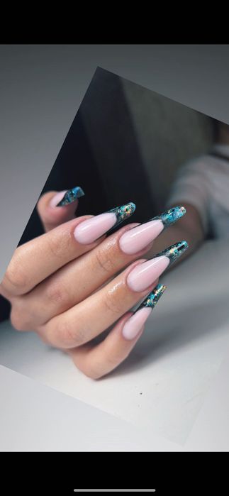 Manichiură Pedichiură Gene false