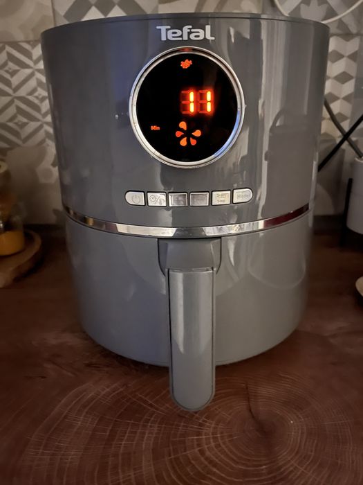 Еър фрайър TEFAL