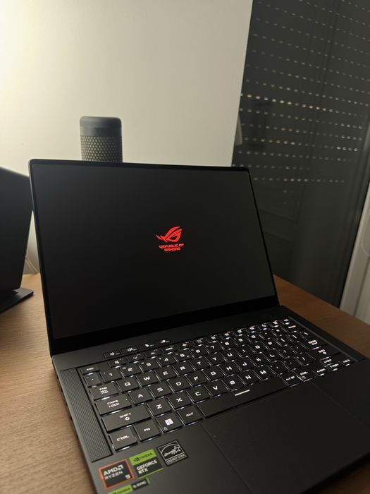 Laptop Gaming Asus Rog Zephyrus G14