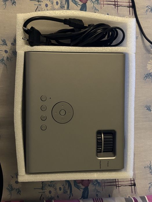 Проектор overmax