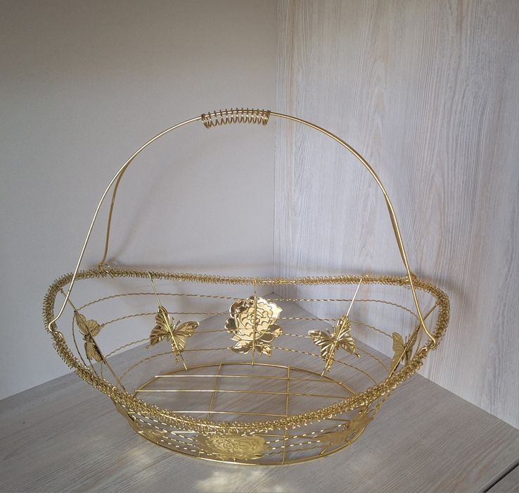 Корзина  для подарков