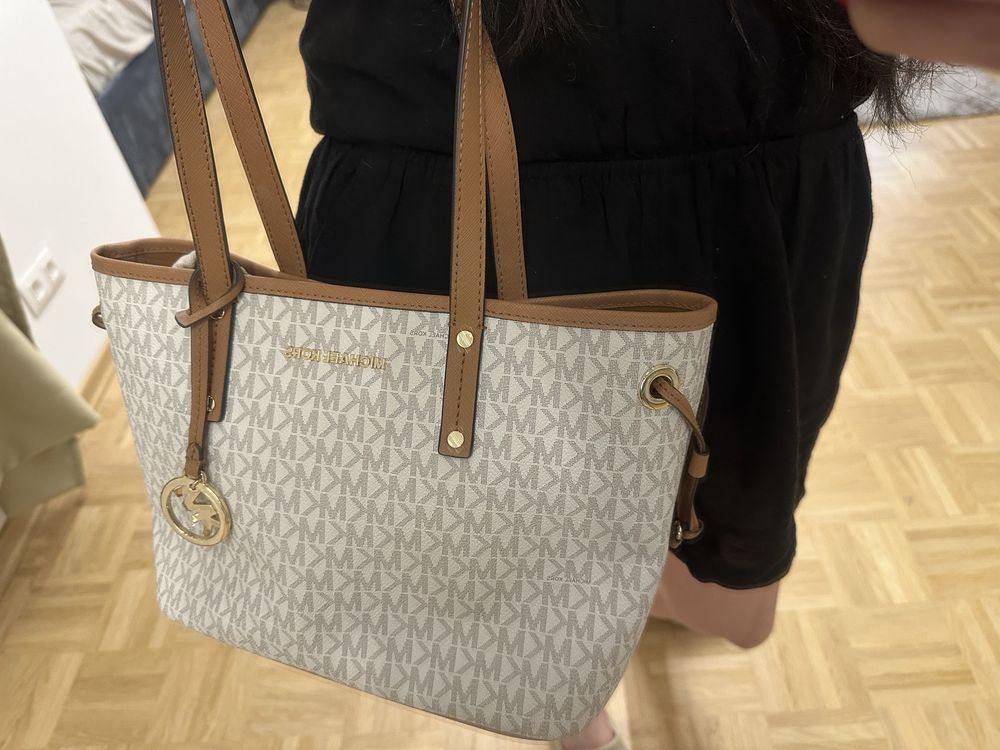 Дамска чанта Michael Kors