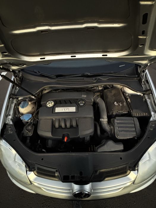 Golf 5 1.6 mpi United