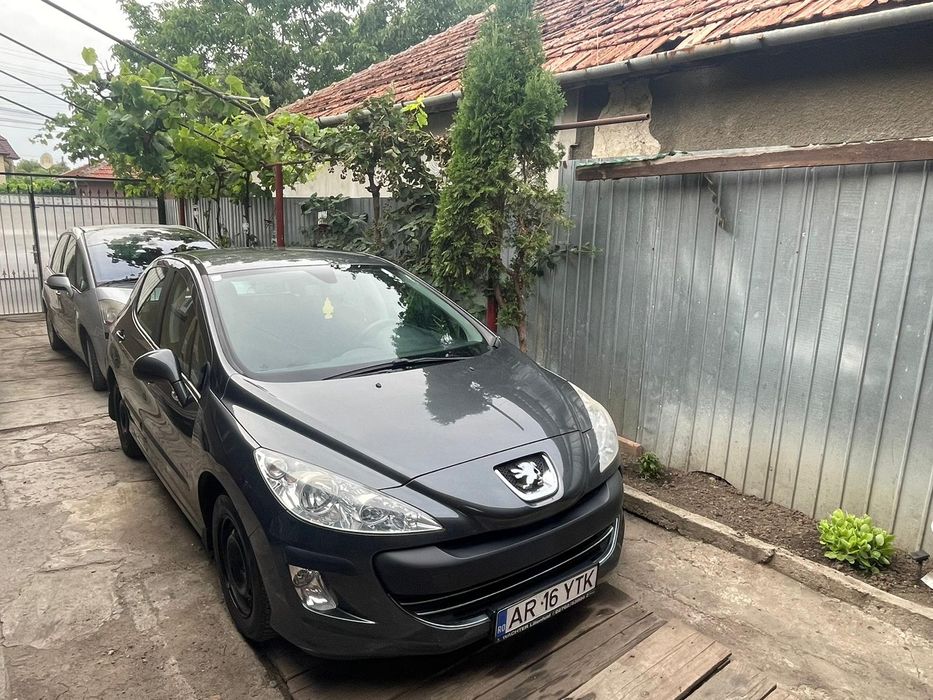 Vând Peugeot 308