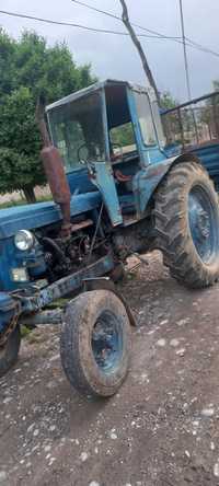 T28 traktor zur i