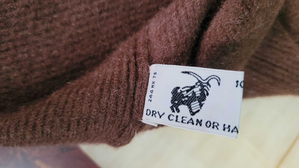 Maleta, pulover dama casmir 100% maro