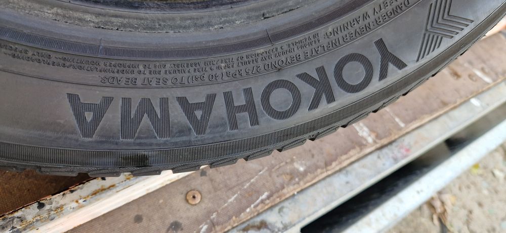 1 Anvelopa Yokohama 215 55 R18 M+S