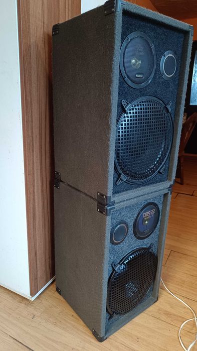 Vand 2 boxe audio 12 inch, 250W