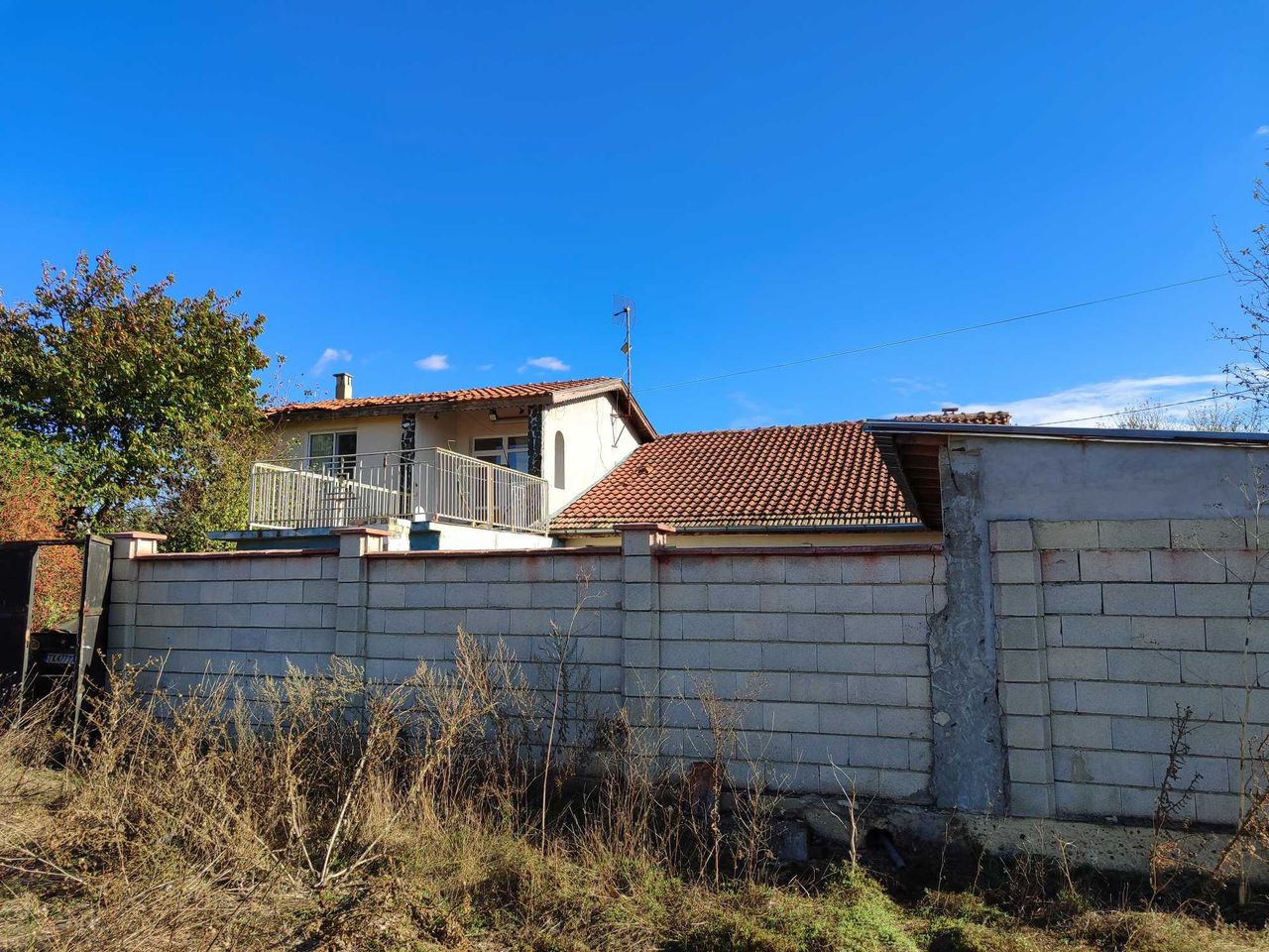 Продава се Къща в с. Методиево, Област Добрич - 200 кв.м за 380 €/кв.м - Снимка #19