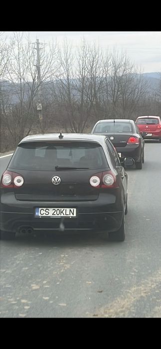 Vând stopuri golf 5 r32 + prelungire bara spate + finala evacuare