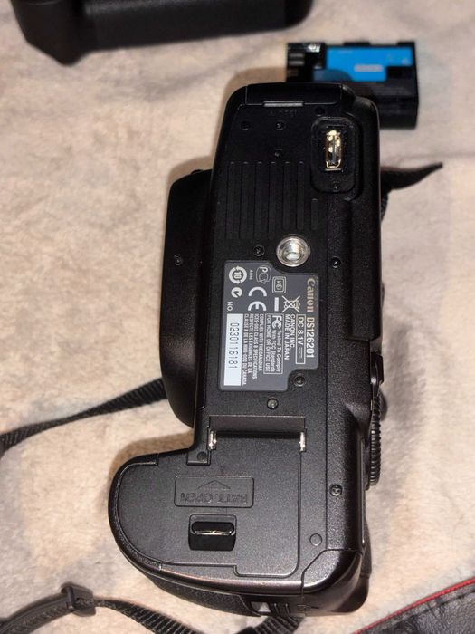 Камера DSLR Canon 5D ii