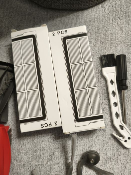 Set accesorii Yunkctuk 21 piese, compatibil Roborock P20 Pro / Qrevo C