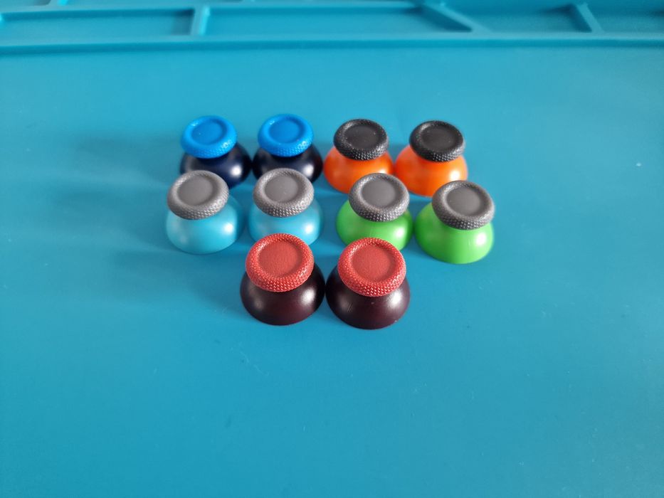 Customizare modificare controllere joystickuri PS5 DualSense