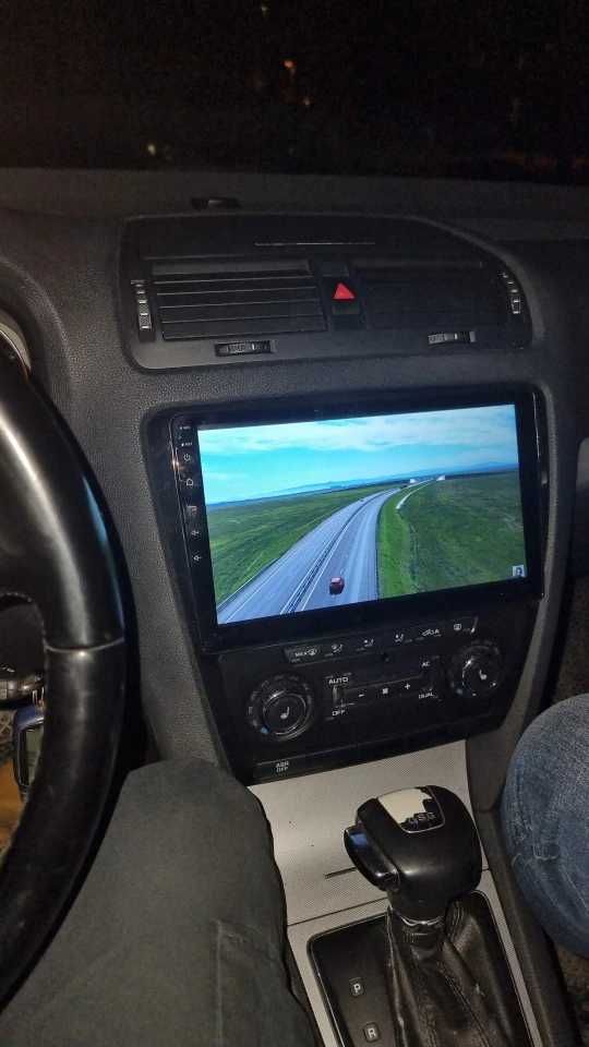 Navigatie Android Skoda Octavia 2 1-8GB RAM - QLed CarPlay DSP 4G