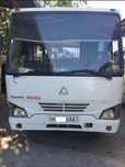 Avtobus sotiladi Isuzu