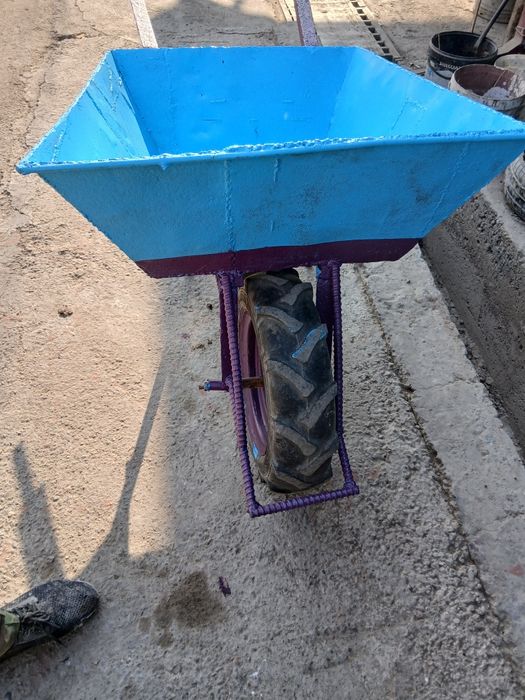 Аробача тачка сотилади