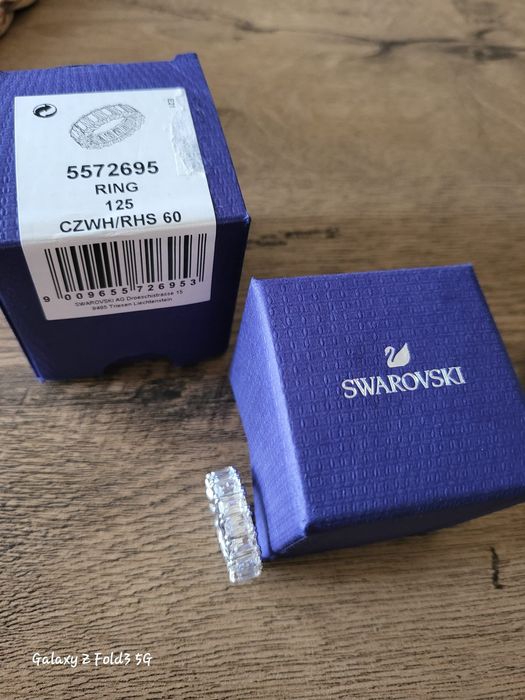 Swarovski пръстен