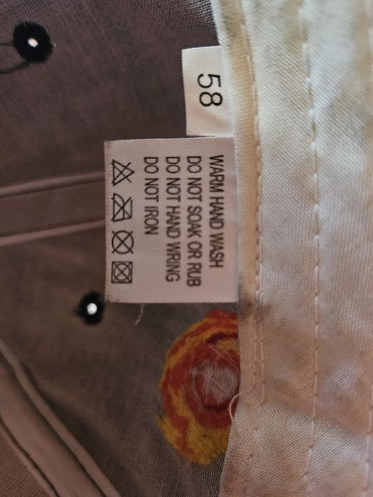 Уникална шапка ръчна изработка