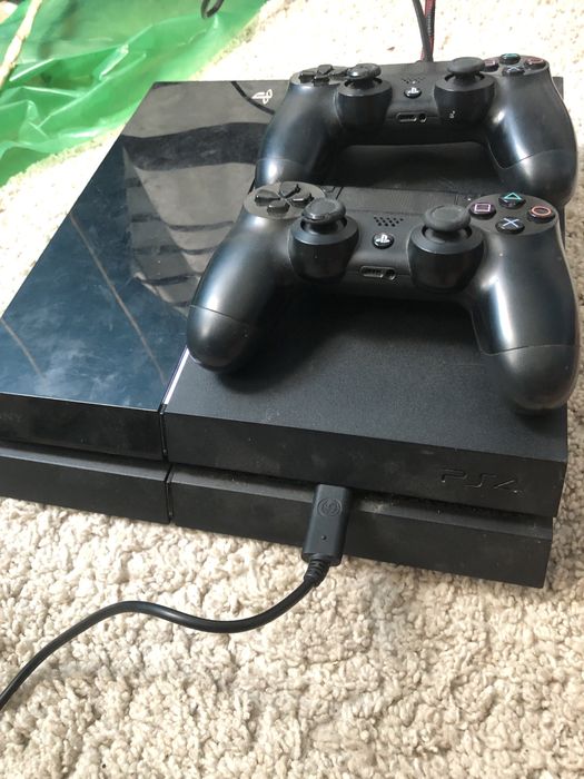 Ps4 slim nu stiu ce are de nu porneste