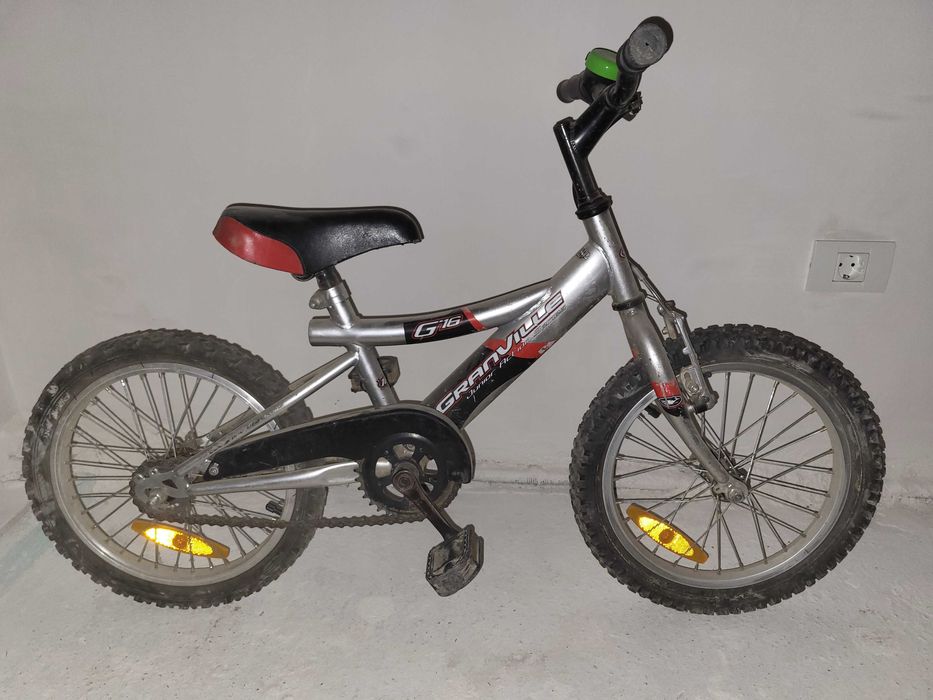 Vand bicicleta copii 4 - 8ani