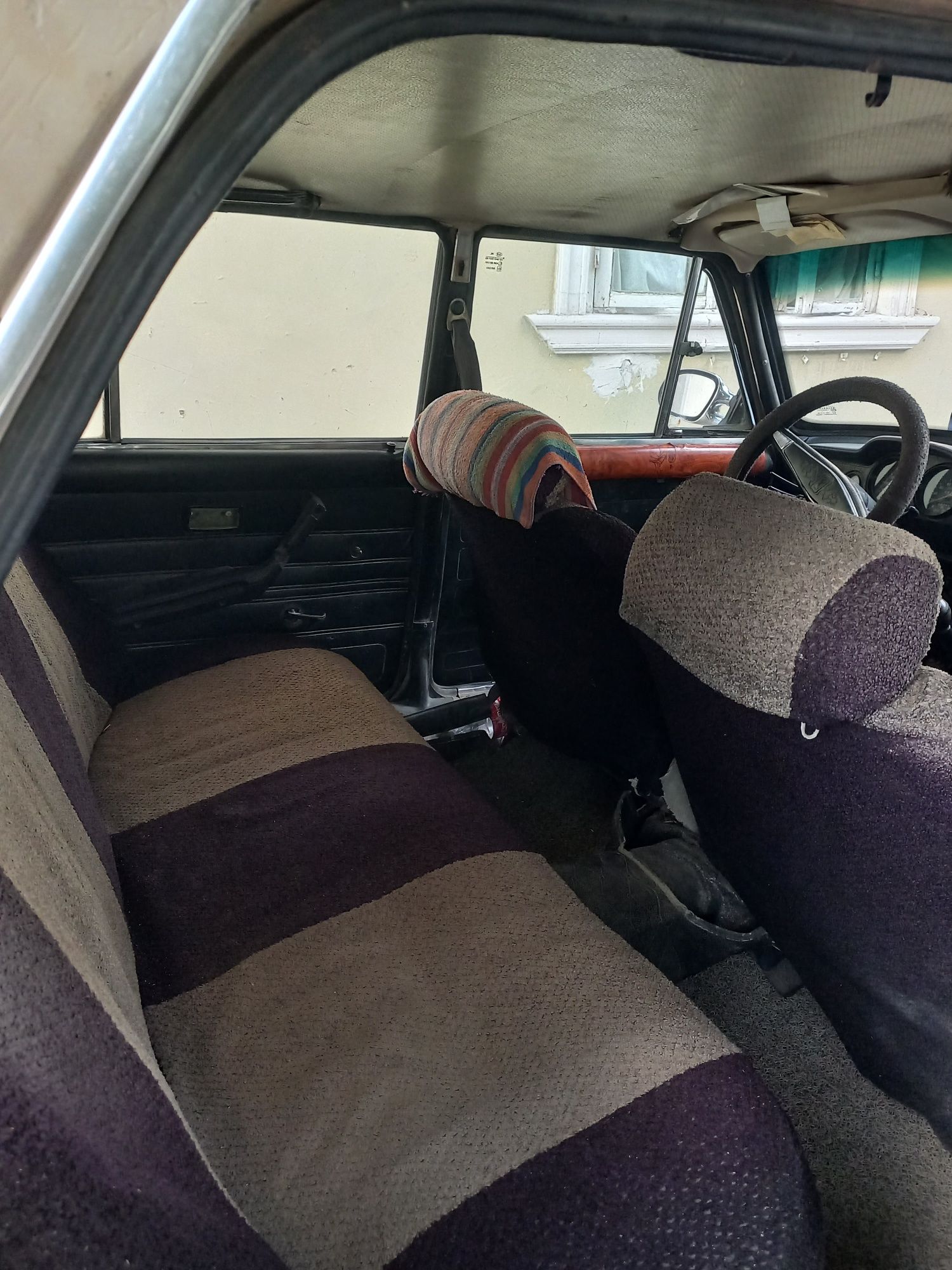 Lada 2106 yili 1987 kraska sepilgan