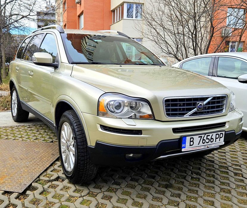 VOLVO XC90 D5 4х4 AWD печка 6+1, пълна серв. история