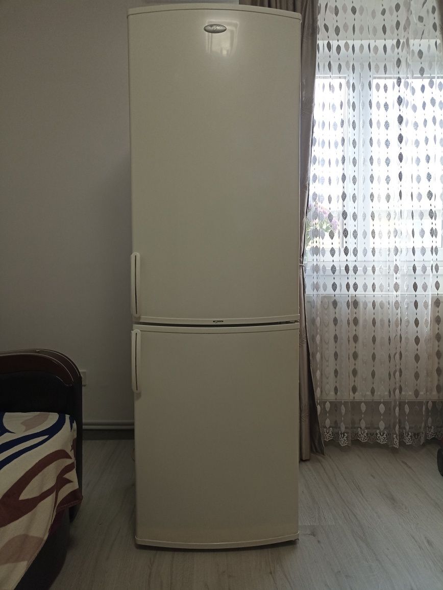 Combină frigorifică
