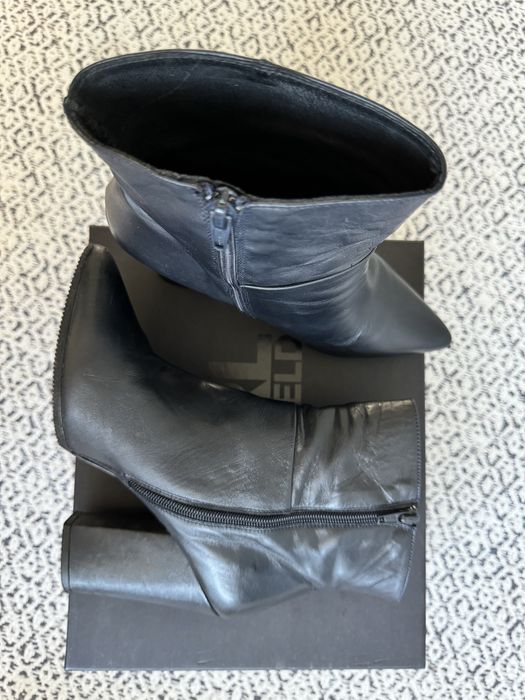 Дамски боти от естествена кожа