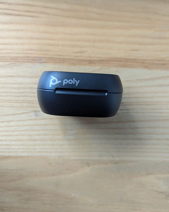 Poly Voyager Free 60+ UC безжични слушалки