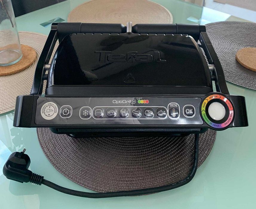 Grătar electric Tefal OptiGrill+, cu 6 programe