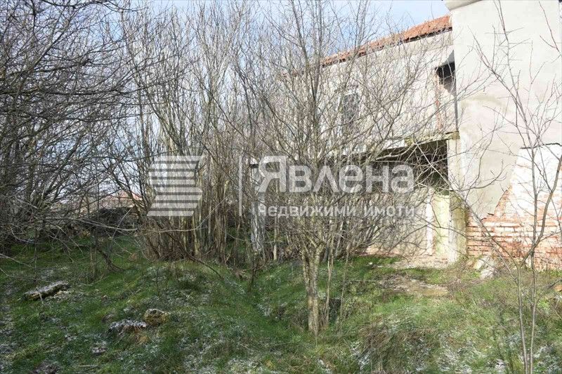 Продава се Къща в с. Горска поляна, Област Ямбол - 100 кв.м за 90 €/кв.м - Снимка #1