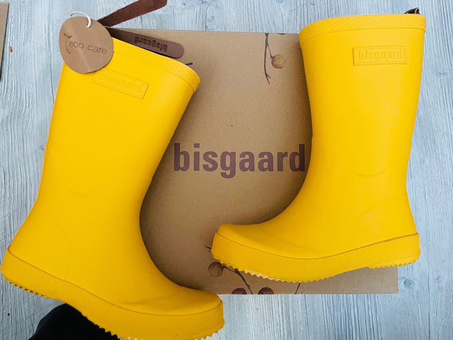 Cizme noi ,Bisgaard 34
