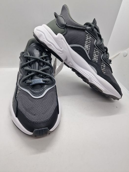 Adidas Ozweego FV6537 nr. 36 2/3,38