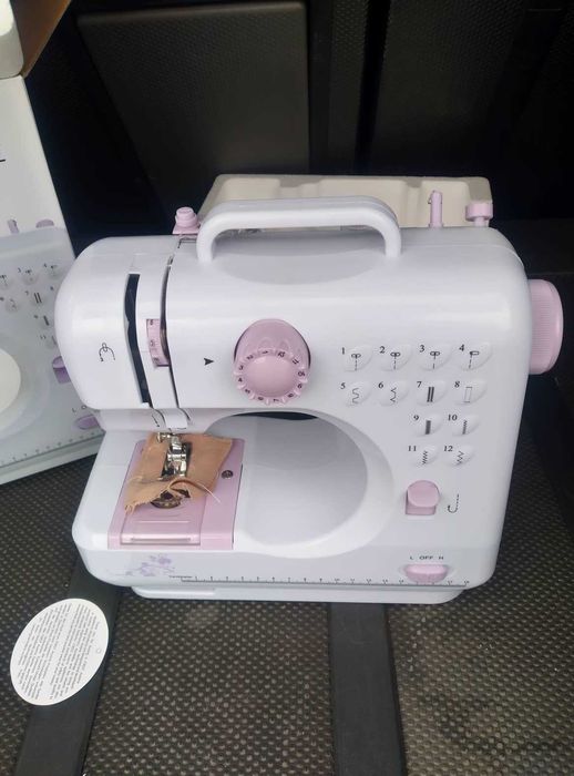 Домашна Шевна машина First Austria 12 програмuи нова