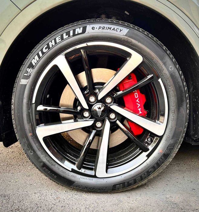 Voyah Free PLUS (Все цвета в наличии) (гарантия)