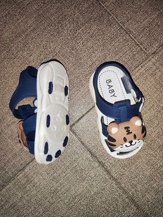 Детски / бебешки сандали