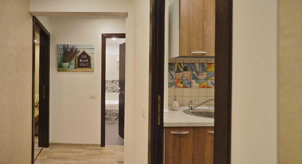 Particular inchiriez 2 camere in proximitate Mall AFI