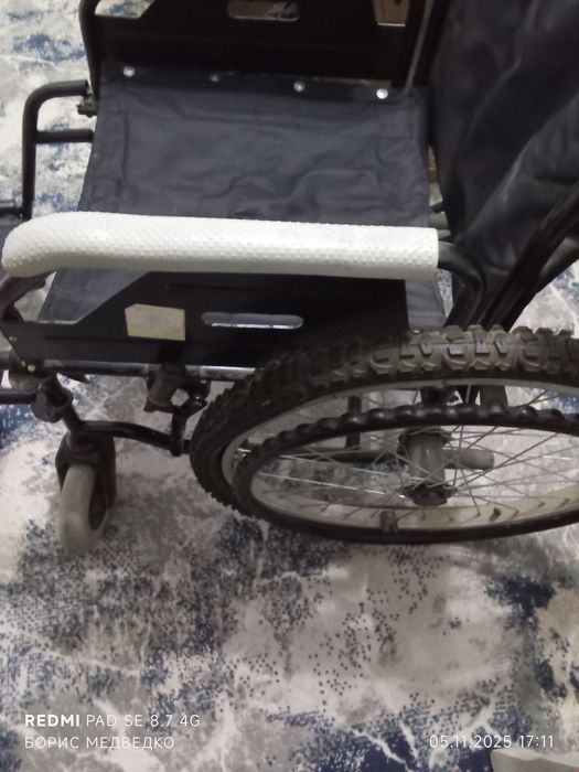 Отдам две новые коляски по 800 тысяч успеете приобрести