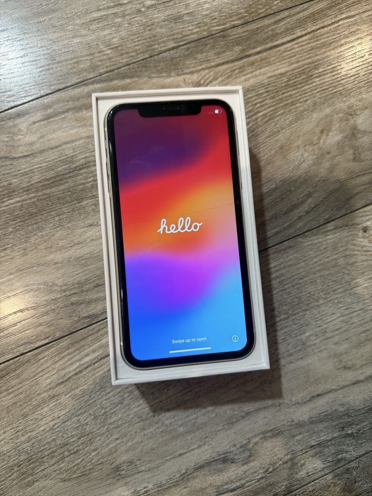 Iphone 11 white 64GB като нов!!! 94% батерия